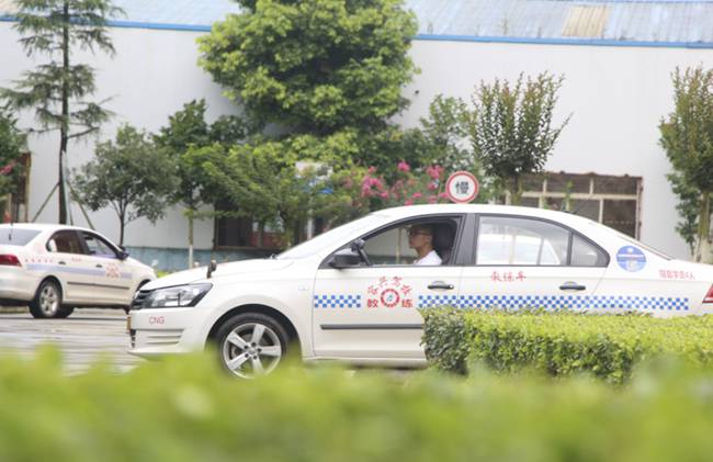 2025成都轨道交通学校有哪些
