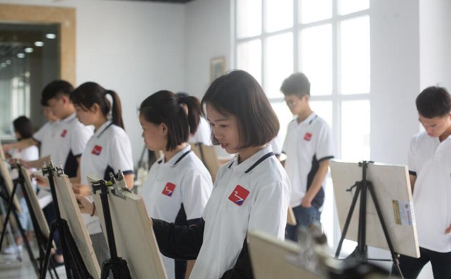 七中高新高中部在什么地方